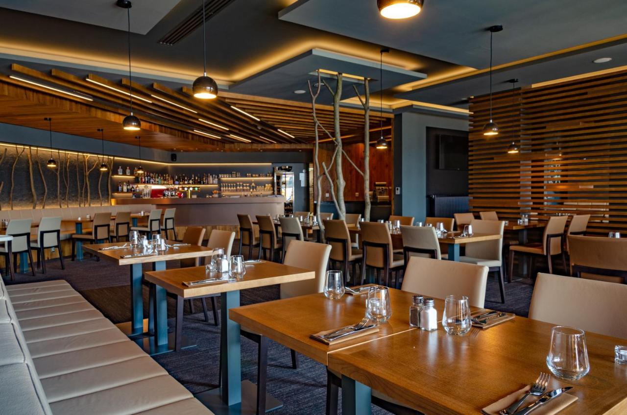 אוסטרובצ'יצה Hotel D1 מראה חיצוני תמונה