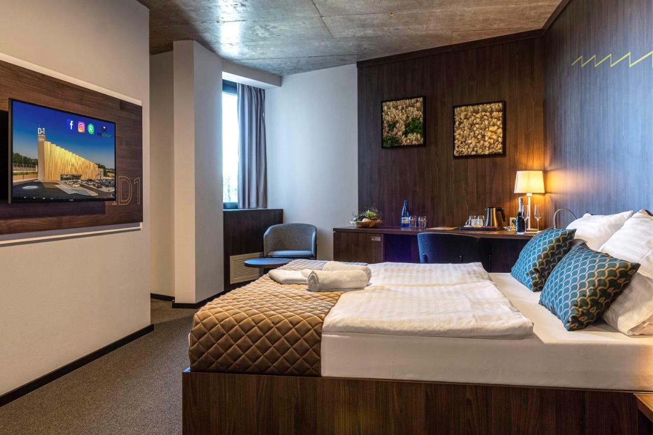 אוסטרובצ'יצה Hotel D1 מראה חיצוני תמונה